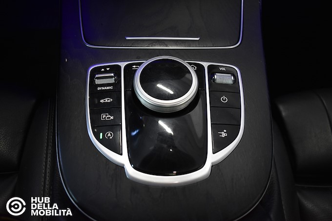 MERCEDES-BENZ E 220 d 4Matic Sport